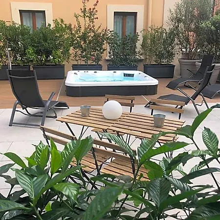 Casa Diverio Aparthotel Stresa