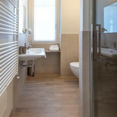 Casa Diverio 4* Стреза