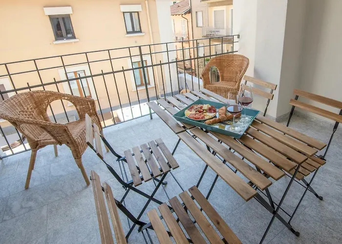 Casa Diverio ستريزا